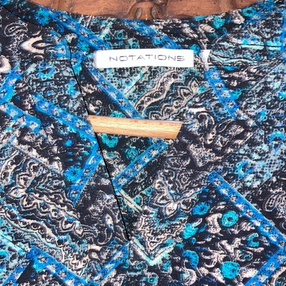 Pretty Blouse - Picture 2 of 5